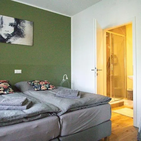 Casa Gargolas * Duisbourg
